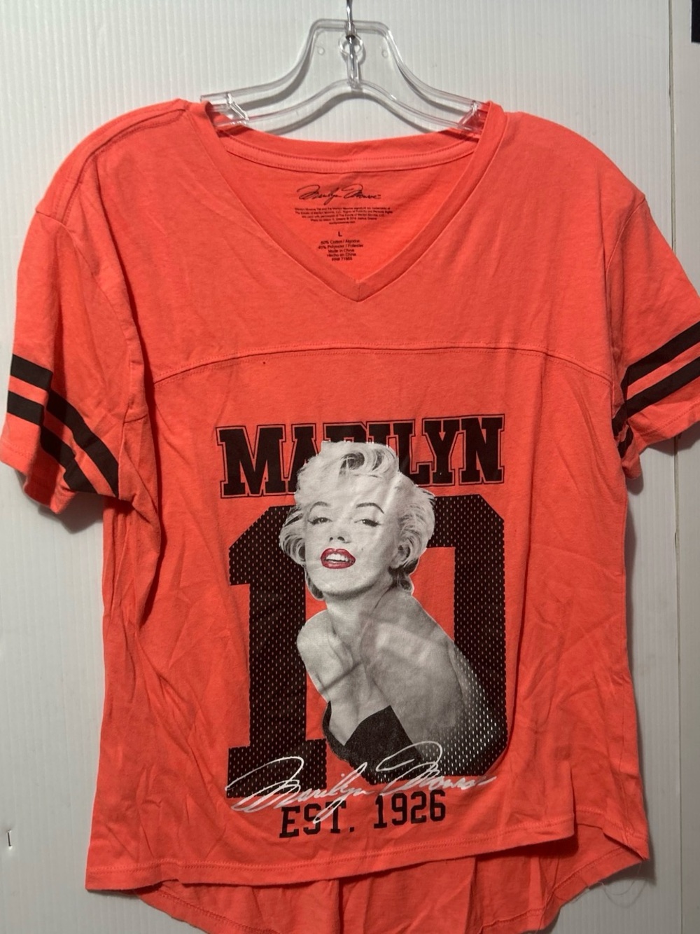 Marilyn Monroe Coral Graphic V-Neck Tee with Black Accents